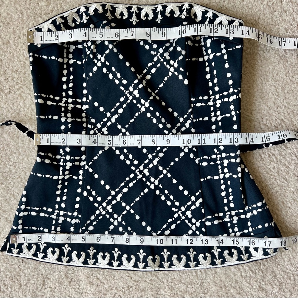 WHITE HOUSE BLACK MARKET Belted Embroidered Strapless Corset Bustier—SZ. 2 - Picture 11 of 14